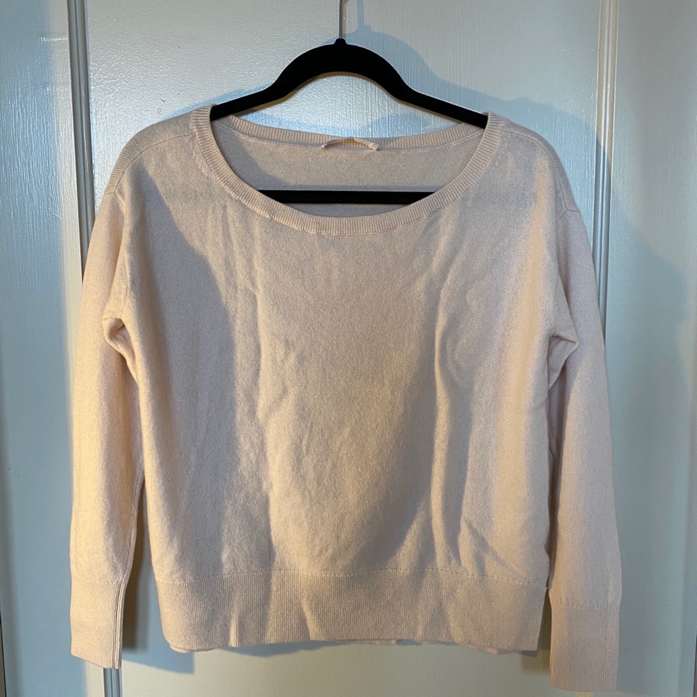 Soft Pink Everlane Cashmire